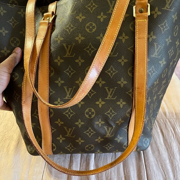 Authentic LV Large Sac Shopping Tote - Picture 6 of 16